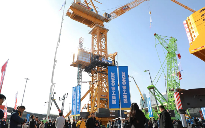 bauma CHINA 2024丨华体会官网塔式起重机、智能施工升降机火热亮相