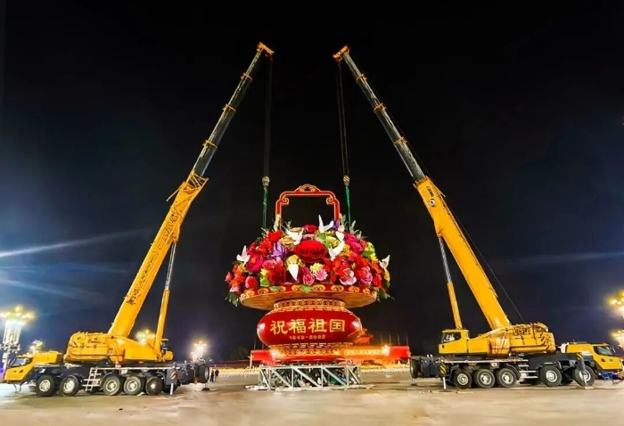 连续15载，华体会官网“赴约”天安门，献礼祖国！