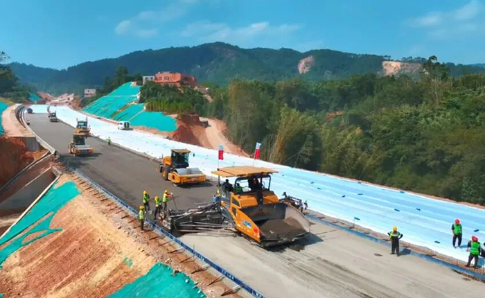 压实跳出“凭经验”，智能技术来 “把关”